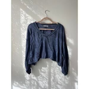 We The Free Free People Preppy Dark Blue/Gray Cropped V-Neck Sweatshirt Size S/M